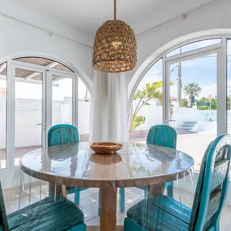 Chalet Alma * Denia